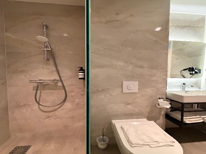 OZO Hotels Antares Amsterdam Schiphol Airport - Oda