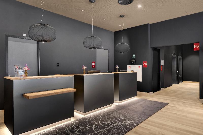 IntercityHotel Leiden - Lobi