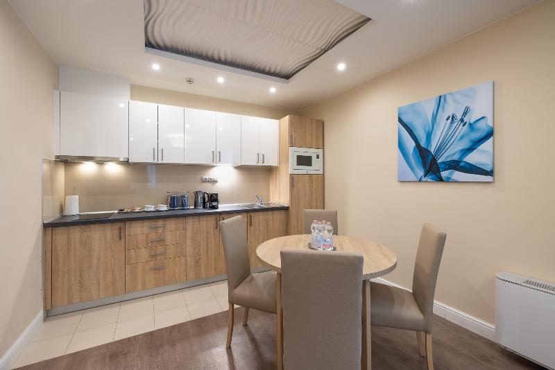 Silver Crown Hotel & Residence, Palace Quarter - Oda