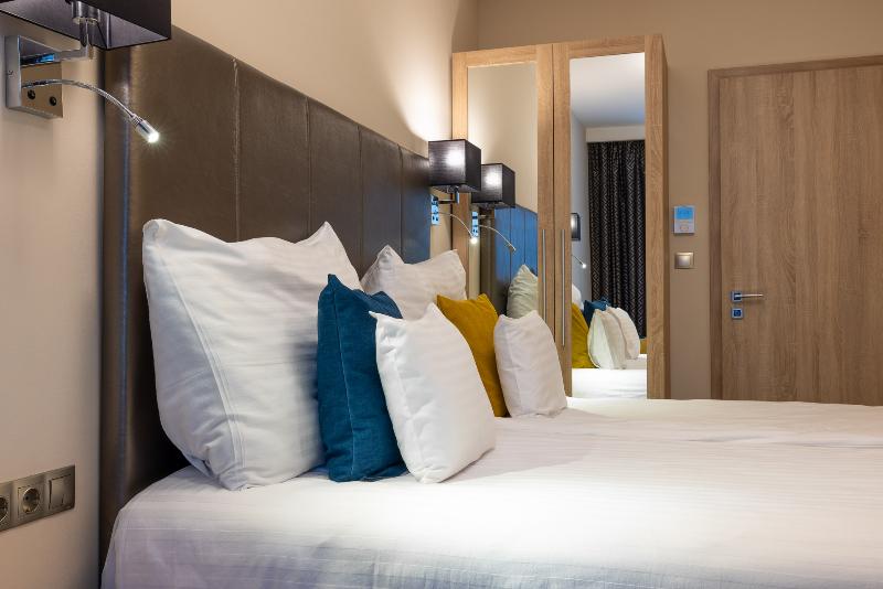 Silver Crown Hotel & Residence, Palace Quarter - Oda