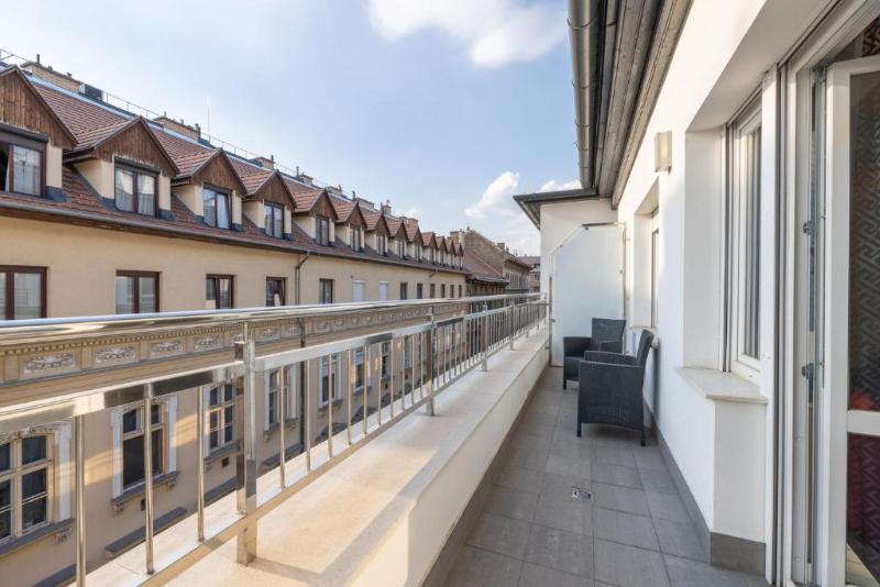 Silver Crown Hotel & Residence, Palace Quarter - Oda