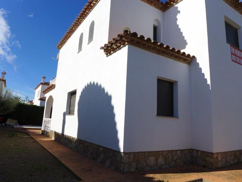 Villa California - Genel