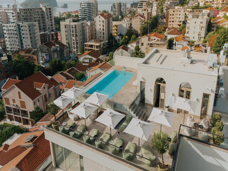 Infinity Hotel & More - Genel