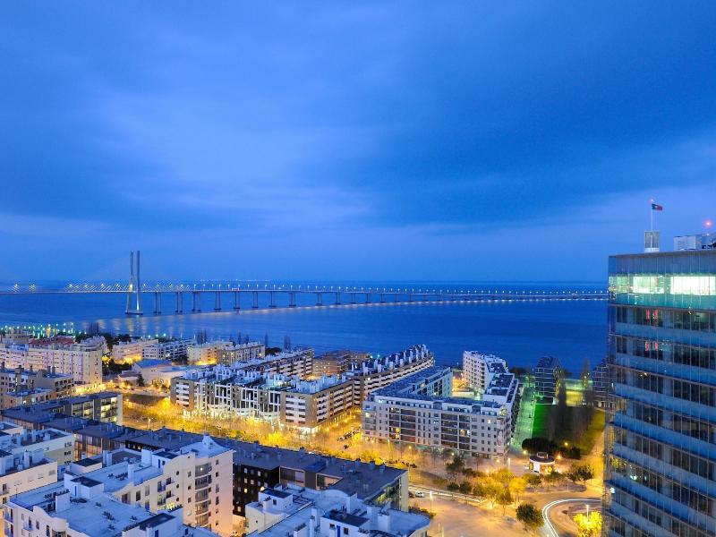 Panoramic Living - Genel