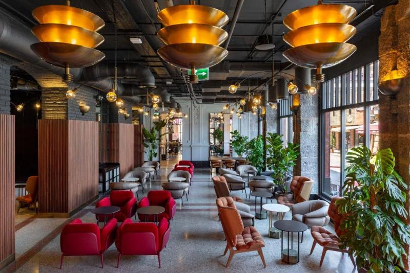 Radisson Red Tbilisi - Lobi