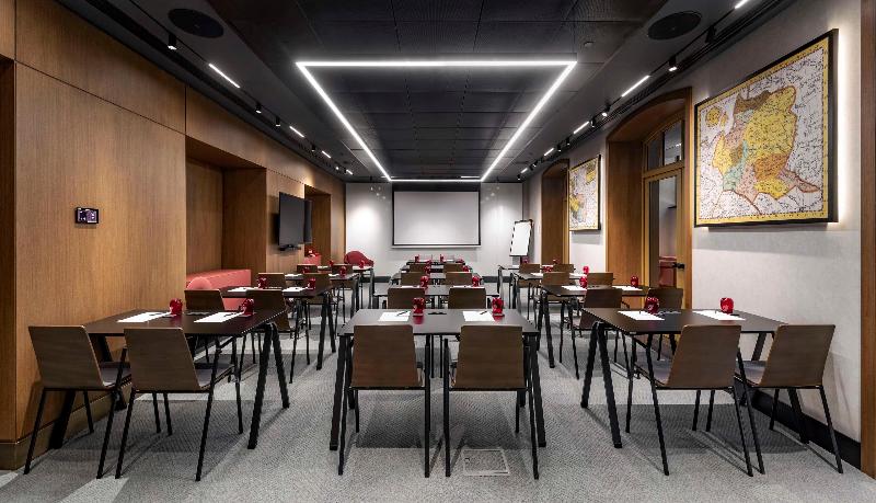 Radisson Red Tbilisi - Toplantı