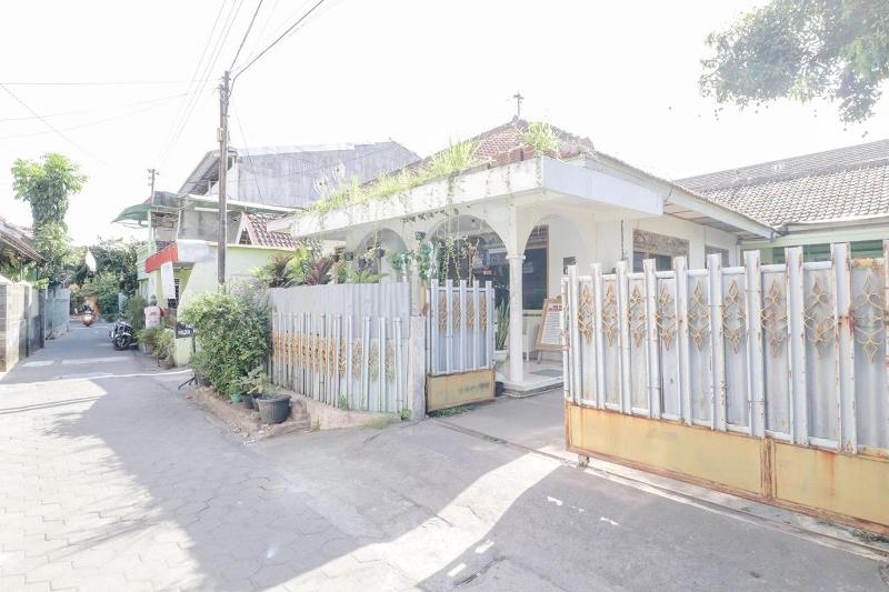 Adil Jaya Homestay By Zuzu - Genel