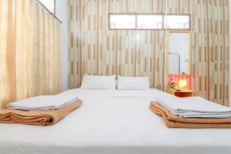 Adil Jaya Homestay By Zuzu - Oda