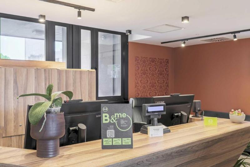 B&b Hotel Prato City Center - Lobi
