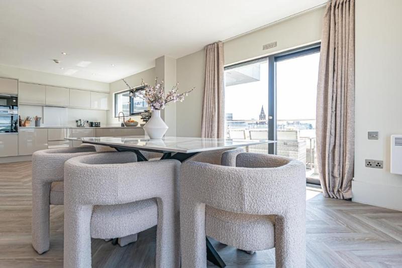 NOVU Apartments Liverpool Waterfront - Oda