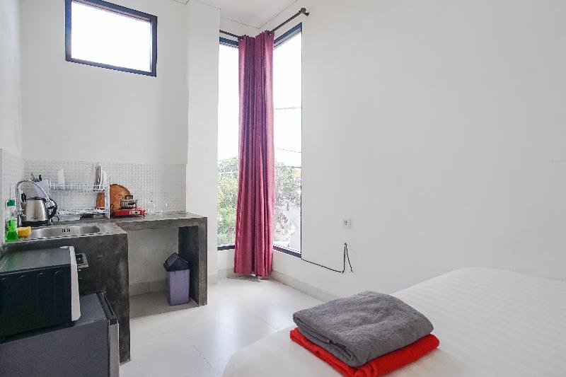 Margarita Apartment & Co-working Canggu By Zuzu - Oda
