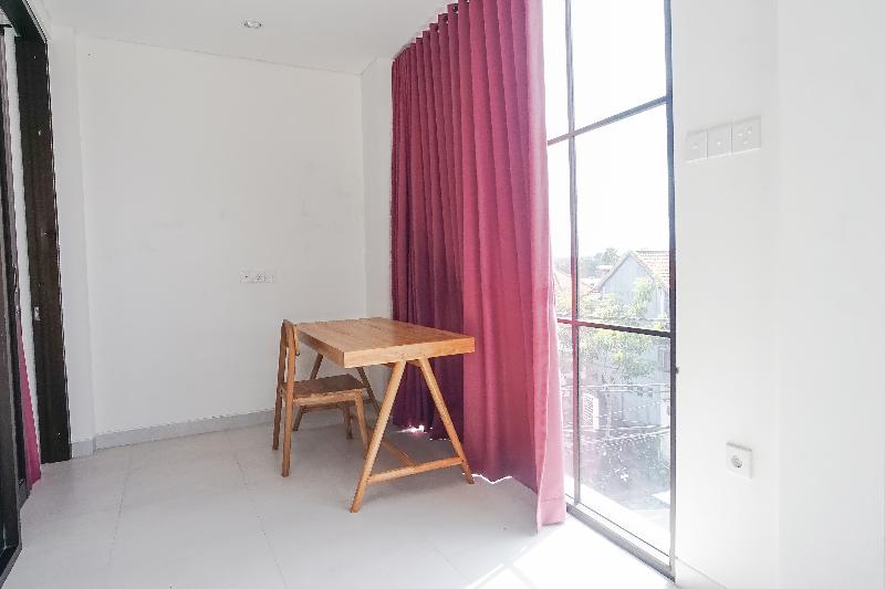 Margarita Apartment & Co-working Canggu By Zuzu - Oda