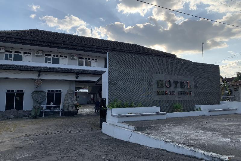 Hotel Merak Indah By Zuzu - Genel
