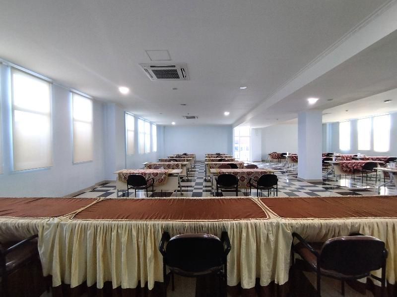 Hotel Sutha Inn Syariah By Zuzu - Toplantı