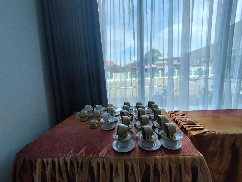 Hotel Sutha Inn Syariah By Zuzu - Restoran