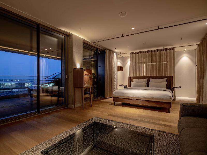 b'mine Frankfurt Airport, WorldHotels Crafted - Oda