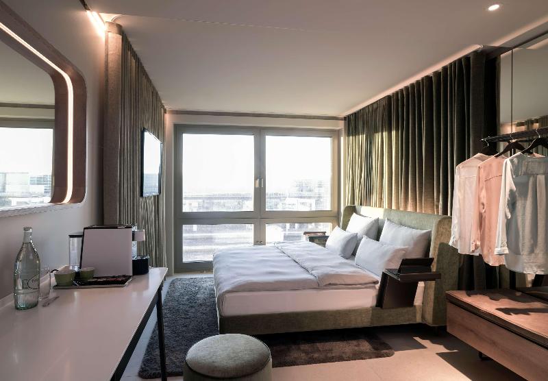 b'mine Frankfurt Airport, WorldHotels Crafted - Oda