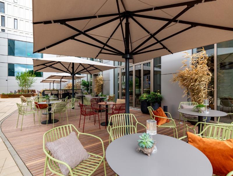 b'mine Frankfurt Airport, WorldHotels Crafted - Teras