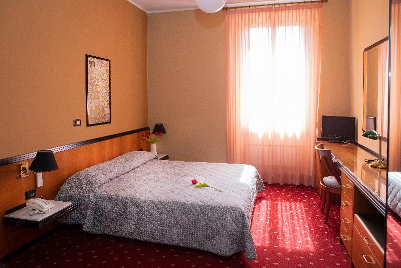 Hotel Milano Pool & Garden - Oda