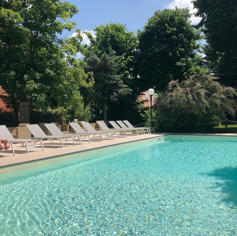 Hotel Milano Pool & Garden - Havuz
