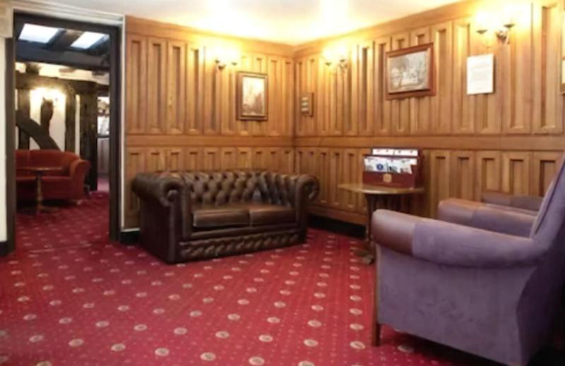 The Roebuck Inn - Lobi
