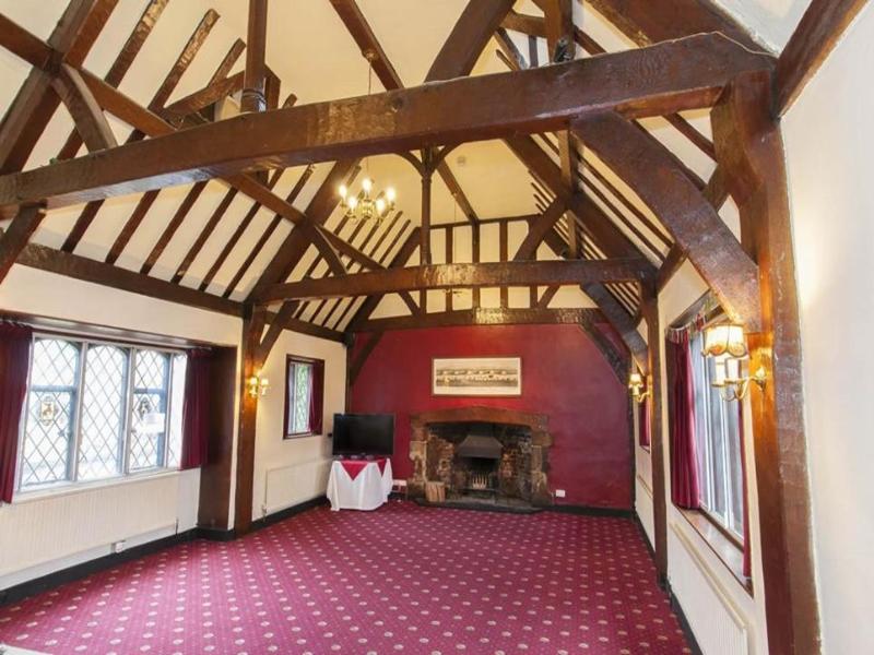The Roebuck Inn - Genel