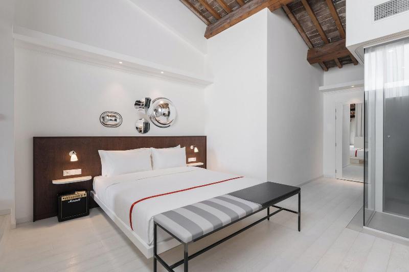 Ruby Bea Hotel Florence - Oda