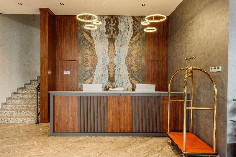 Best Western Plus Batumi - Lobi