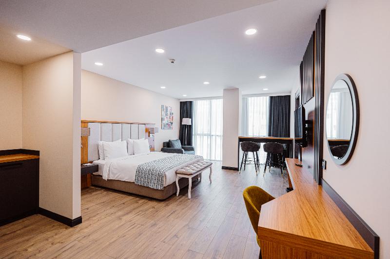 Best Western Plus Batumi - Oda