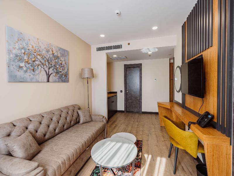 Best Western Plus Batumi - Oda