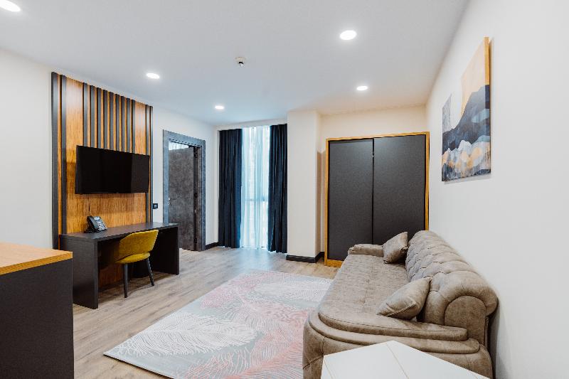 Best Western Plus Batumi - Oda