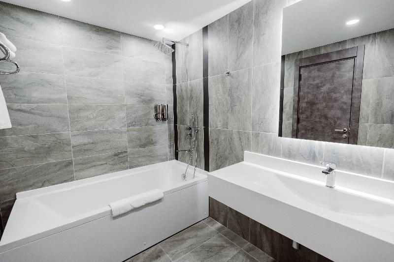 Best Western Plus Batumi - Oda