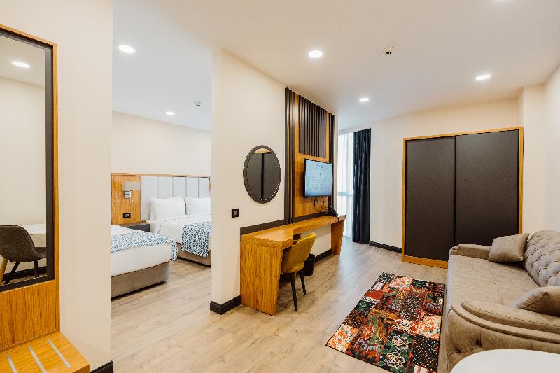 Best Western Plus Batumi - Oda