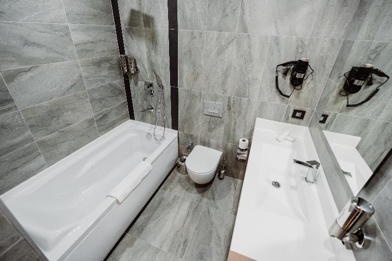 Best Western Plus Batumi - Oda