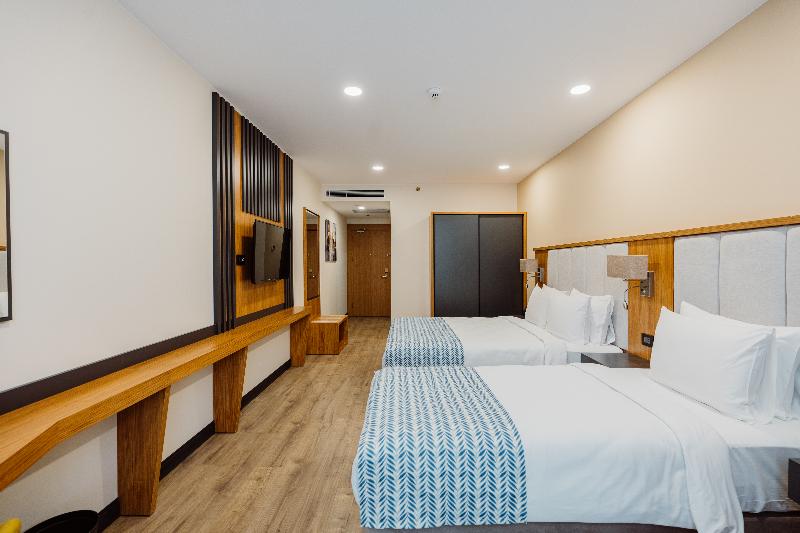 Best Western Plus Batumi - Oda