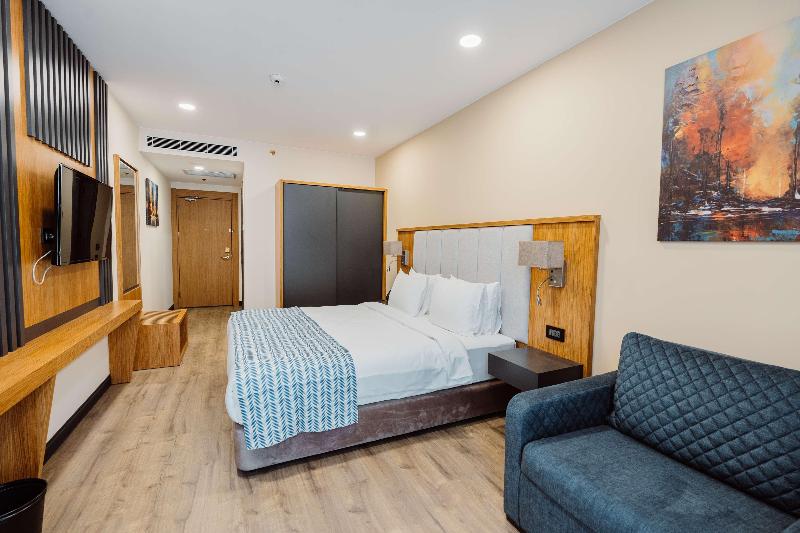 Best Western Plus Batumi - Oda