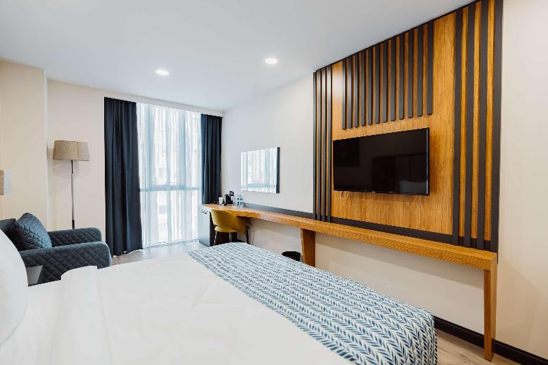 Best Western Plus Batumi - Oda