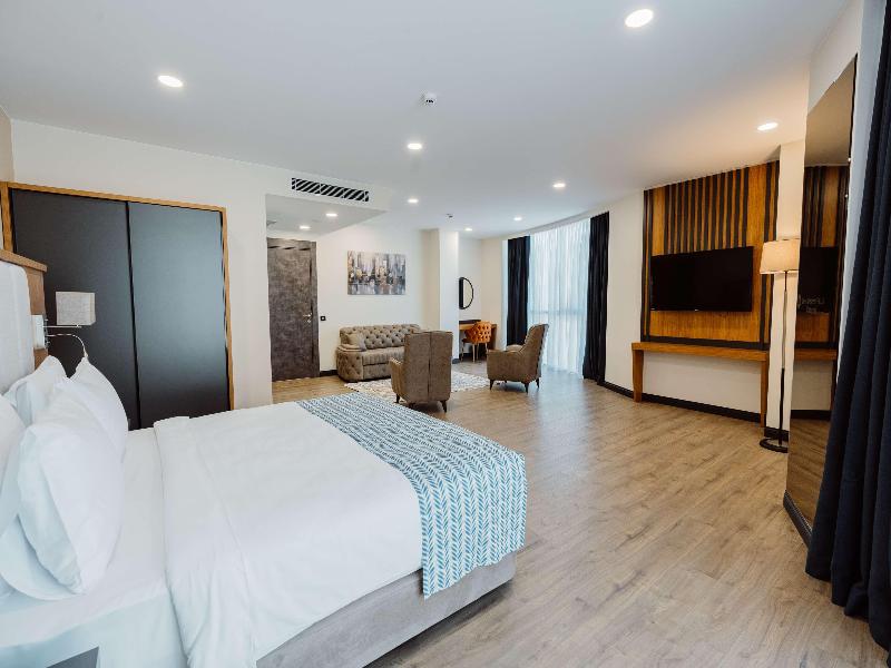 Best Western Plus Batumi - Oda