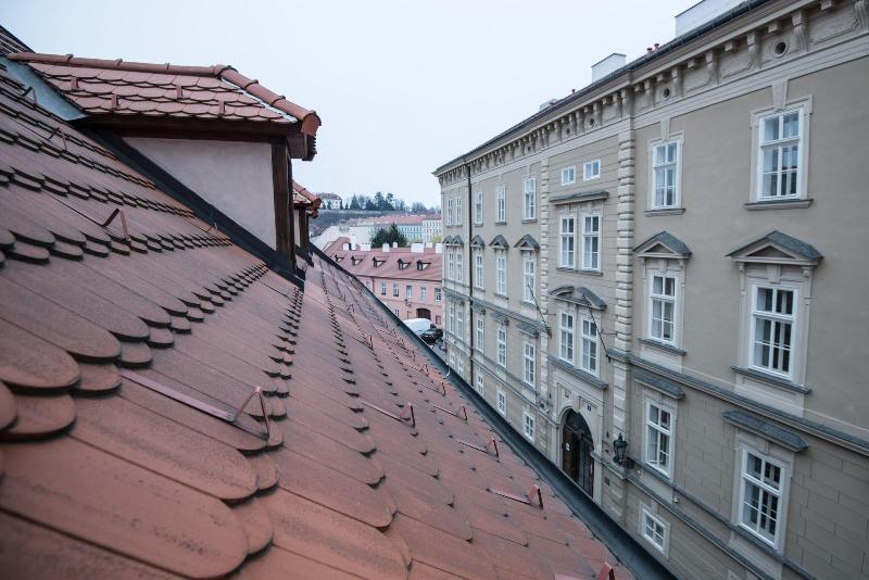 Boutique Apartments White Swan - Genel