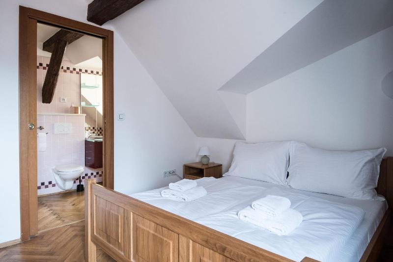 Boutique Apartments White Swan - Oda