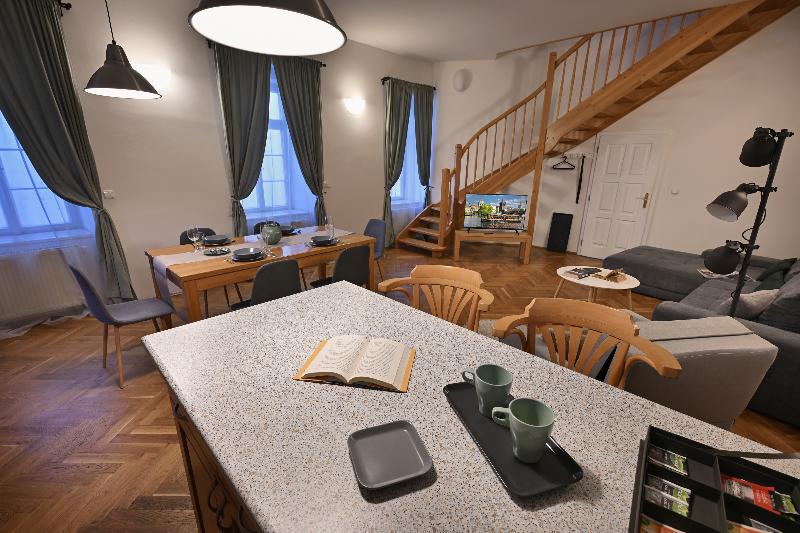 Boutique Apartments White Swan - Oda