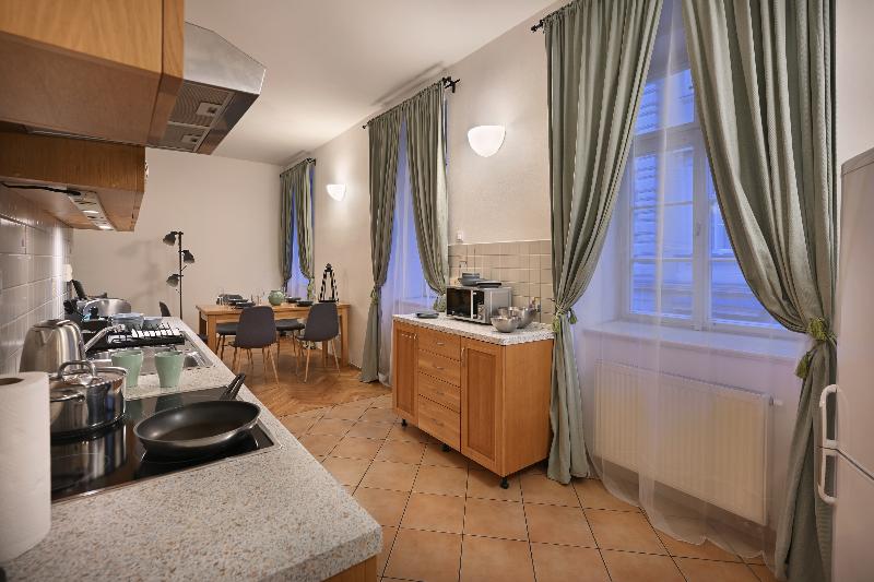 Boutique Apartments White Swan - Oda