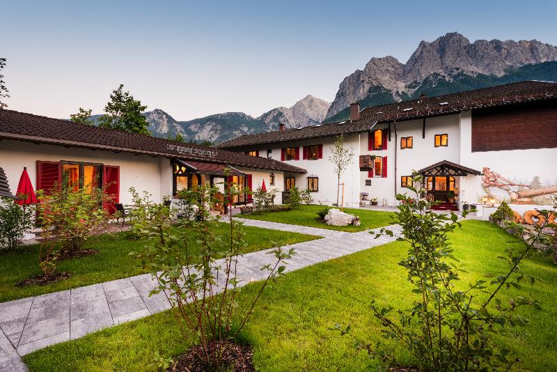 Bayern Resort Hotel - Genel
