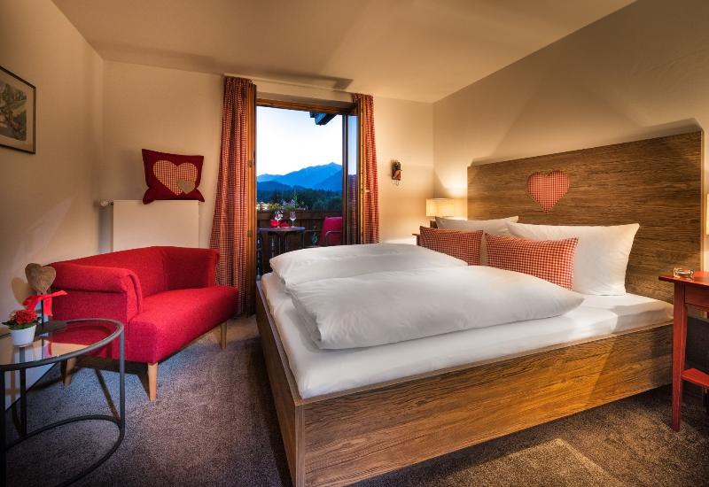 Bayern Resort Hotel - Oda