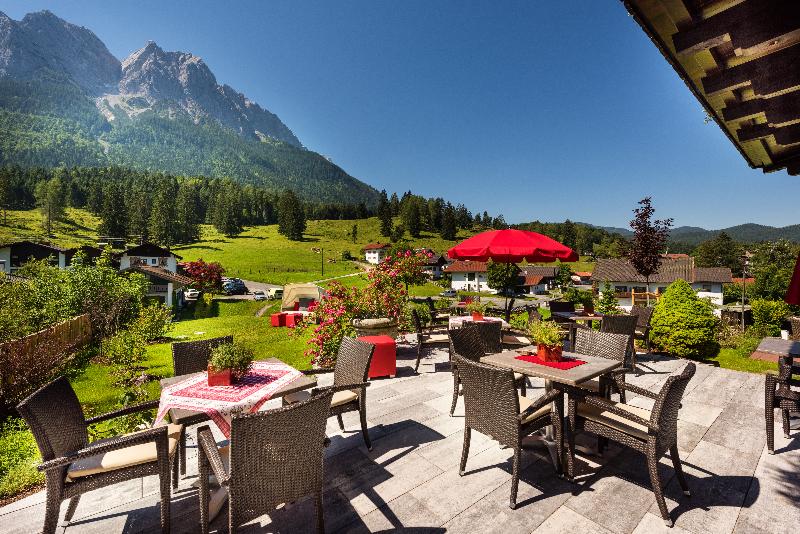 Bayern Resort Hotel - Teras