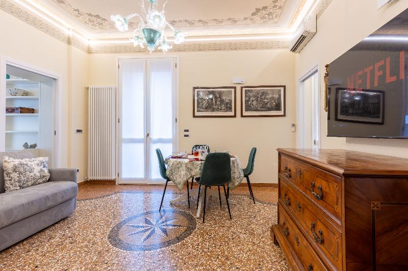 BolognaRoomscom - Villa Bottrigari - Oda