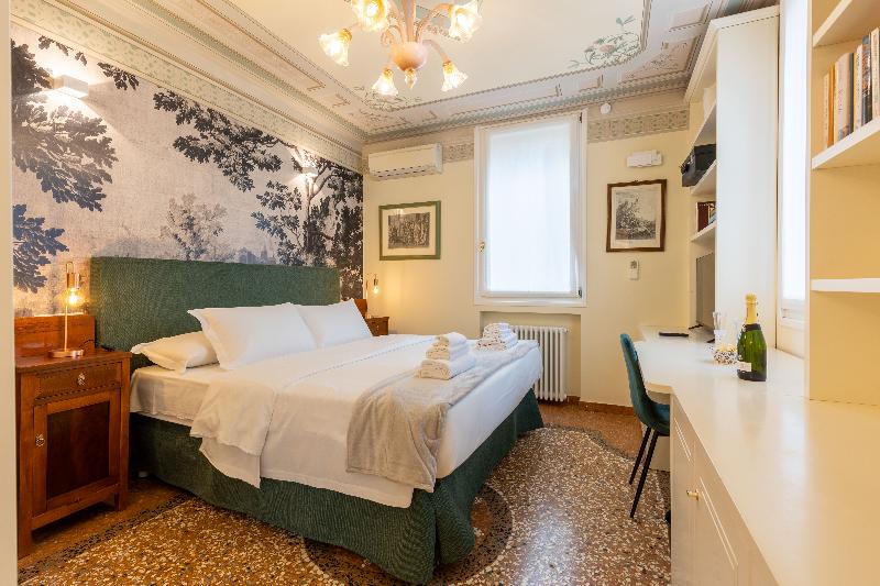 BolognaRoomscom - Villa Bottrigari - Oda