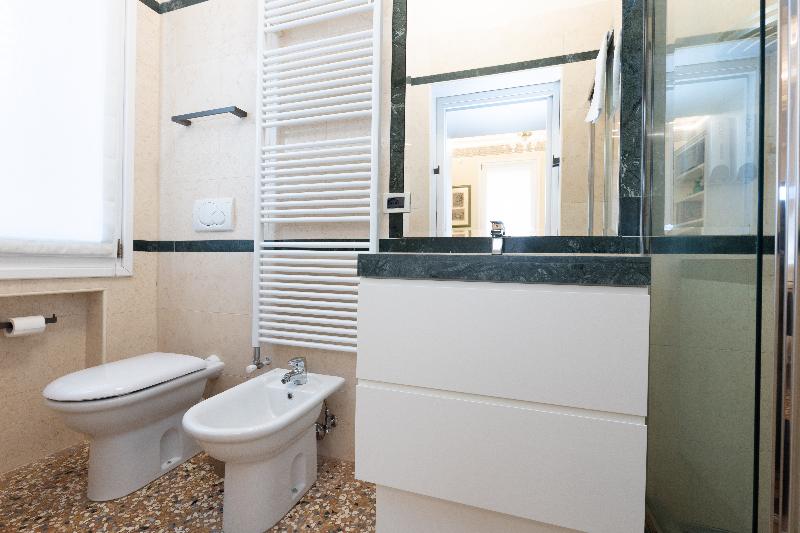 BolognaRoomscom - Villa Bottrigari - Oda
