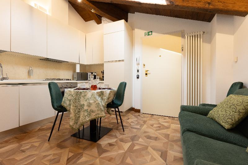 BolognaRoomscom - Villa Bottrigari - Oda