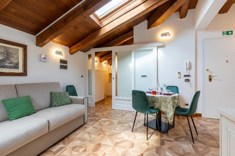BolognaRoomscom - Villa Bottrigari - Oda